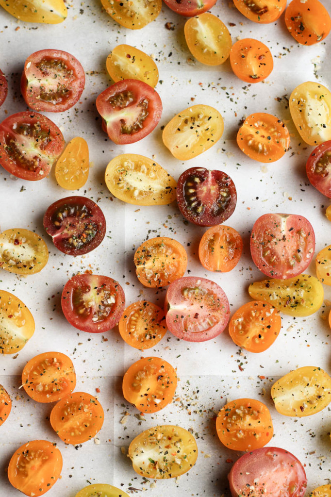 mini-roasted-heirloom-tomatoes-with-creamy-cauliflower-rice