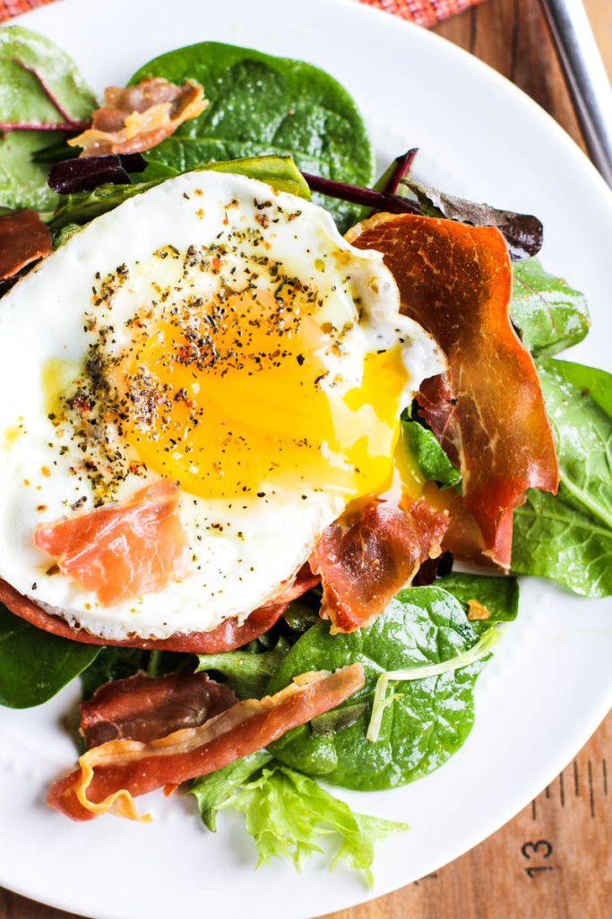 Maple Prosciutto Breakfast Salad